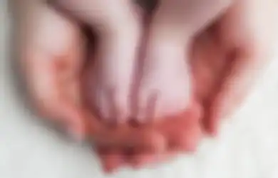 Menunggu Selama 7 Tahun, Ibu Ini Hancur Pas Tahu Bayinya yang Baru Berusia 4 Jam Tewas Akibat Pembantaian
