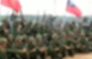 Meriam Raksasa Militer Taiwan untuk Hantam Kapal Perang China
