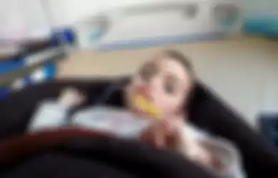 Seorang bocah yang terjangkit kolera dirawat di sebuah rumah sakit di Sanaa, Yaman
