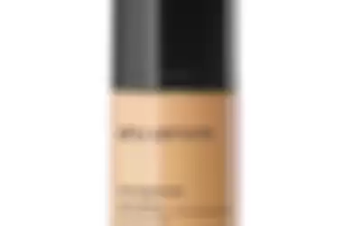 5 Foundation Andalan MUA untuk Makeup Tahan Lama, Anti Luntur: Shu Uemura Lighbulb Fluid Foundation Reno