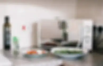 5 Jenis Makanan yang Tidak Boleh Dipanaskan di Microwave, Salah Satunya Buah Beku