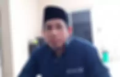 Ketua Yayasan Yayasan Panti Asuhan Yatim Daarul Rahman, Ustadz Ahmad Saiful Habib, saat ditemui Grid.ID di kawasan Pejaten Barat, Jakarta Selatan, Jumat (21/2/2020). 