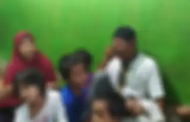 Sang Ayah Meninggal Saat Jenazah Ibu Mereka Dimandikan, Beginilah Nasib 6 Bocah Malang Ini yang Menjadi Yatim Piatu dalam Waktu Singkat