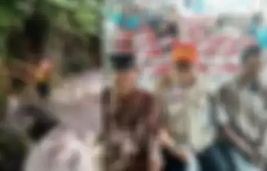 Diberi Uang Penghargaan Sebesar Rp 10 Juta, Mbah Sudiro Dan Kodir Pahlawan Sungai Sempor Menolak Pemberian: Saya Tak Sanggup Menerima, Uang Ini Saya Bagi Untuk Bangun Masjid