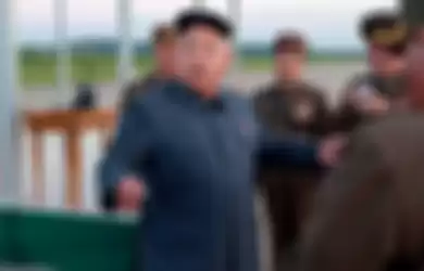 Kim Jong Un cegah bencana virus corona di negaranya dengan speaker pengeras suara, Korut juga ancam para pejabat jika covid-19 sampai menyerang negaranya.