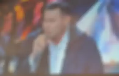 Judika membawakan lagu Tak Mungkin Bersama di tengah acara Indonesian Idol, Senin (2/3/2020) malam. Lagu ini pula yang membuat BCL menangis.