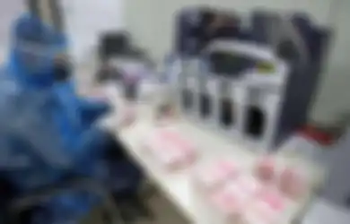 Takut Virus Corona, Wanita Tiongkok Panaskan Uang Rp 6,5 Juta di Microwave, Namun Kini Nasibnya Malah Apes