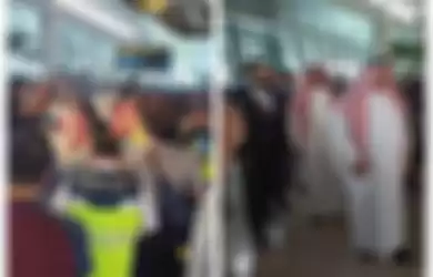 Penerbangan ke Arab Saudi di Batalkan, 826 Penumpang yang Sebagian Besar Warga Arab ini Sempat Emosi, Begini Kronologinya...