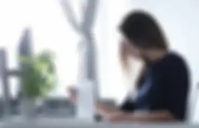 7 Cara Tetap Sehat Saat Bekerja dari Rumah, Salah Satunya Berpakaian Rapi dan Jangan Pakai Piyama!