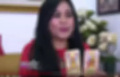 Pernah Dikabarkan akan Dipersunting Seorang Duda Asal Malaysia, Ahli Tarot Ini Terawang Perangai Luna Maya dan Sang Pengusaha: Punya Irama yang Sama