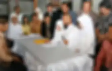 Kebuasan Syekh Puji Dibocorkan Saksi Mata, Sebut Pada Malam Buta Setelah Nikahi Gadis 7 Tahun Sudah Dipangku dan Dicumbu, Syekh Puji Langsung Buat Pembelaan Ini