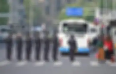 Klakson dan Lampu Merah Kompak Menyala, Semua Warga Membisu, Inilah 3 Menit Penuh Kepiluan Mengenang para 'Martir' Virus Corona di China