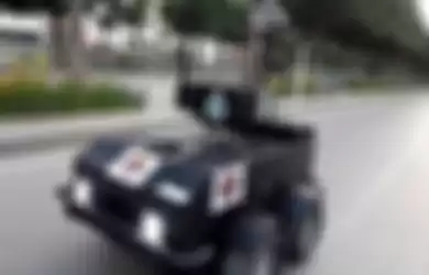 Inilah PGuard. Robot polisi yang diterjunkan pemerintah Tunisia untuk menyukseskan lockdown virus corona