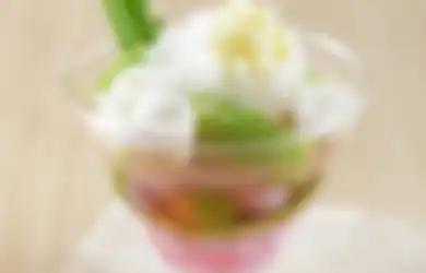 Minum Es Atau Minum Air Hangat Saat Buka Puasa, Mana yang Lebih Baik?