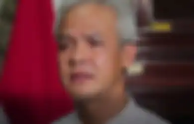Hatinya Teriris Bersamaan dengan Mata berkaca-kaca, Ganjar Meminta Maaf Ada Penolakan Jenazah Perawat Positif Covid-19 di Semarang: 'Saya Mohon Maaf'