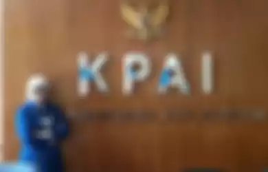 KPAI akhirnya memecat Sitty Himawaty.