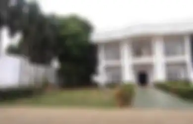 Apakah Pertanda Baik? Ini Mimpi Masuk Rumah Besar Berwarna Putih
