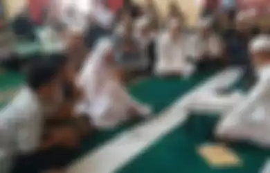 Akui Dapat Panggilan Hati Usai Hidup Enak hingga Jungkir Balik karena Krisis, Satu Keluarga Pengusaha Terpandang di Palembang Ini Putuskan Mualaf, sang Ayah Ungkap Dirinya Sudah Sunat Sejak 30 Tahun Lalu: Hidayahlah yang Memanggil Saya