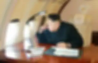 Dikabarkan Meninggal, Begini Kehidupan Mewah Bergelimang Harta Kim Jong Un yang Juga Diklaim sebagai 'Pelaut Alami,' Mulai dari 60 Pengawal, Jet, Vila, hingga Istana Pribadi