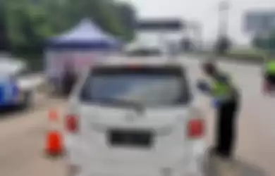 Kakorlantas Polri Irjen Pol Istiono ungkap syarat mobil boleh mudik.