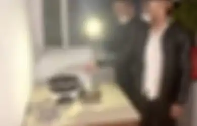 Tidak Jera di Tengah Pandemi Covid-19, Beredar Lagi Kabar Warga China 'Mencuri Angsa Hitam dari Danau Lalu Dibuat Sup', ini Nasibnya Sekarang