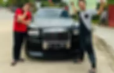 Kendaraan Mewahnya Seharga Rp 15 Miliar Jadi Mainan Denny Cagur, Raffi Ahmad Bongkar Harga Logo Rolls Royce Miliknya Senilai Satu Buah Mobil