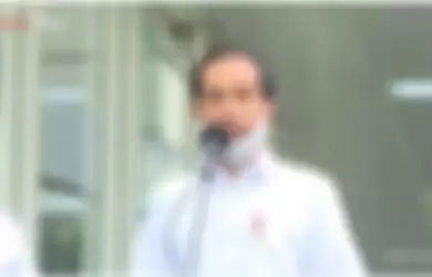 Presiden Joko Widodo (Jokowi) ketika meninjau kesiapan penerapan prosedur standar tatanan baru atau new normal pada Selasa, (26/5/2020) pagi di Stasiun Moda Raya Terpadu (MRT) di Bundaran Hotel Indonesia, Jakarta Pusat. Rencananya, sebanyak 340.000 anggota TNI-Polri akan dikerahkan untuk melakukan p
