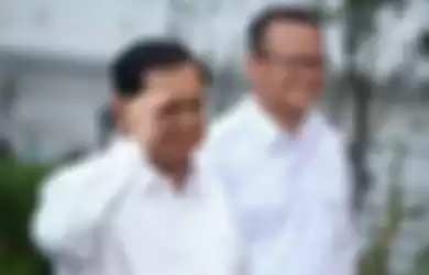 Jadi Sorotan, Cara Prabowo Membangunkan Stafnya yang Tertidur Tak Terduga! Bisa-bisanya Lakukan Hal Ini ke Bawahannya