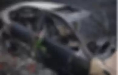 Martha Mansfield terbakar dalam mobil saat proses shooting film