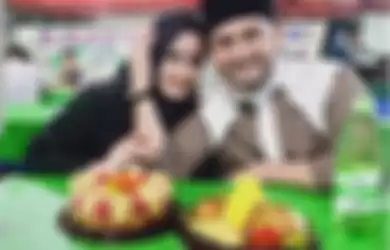 Kemesraan Ustaz Al Habsyi saat bersama istri muda