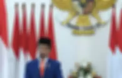 Jokowi menggelar telekonferensi dari Ruang Garuda, Istana Kepresidenan Bogor, Jawa Barat, pada Senin, 1 Juni 2020.