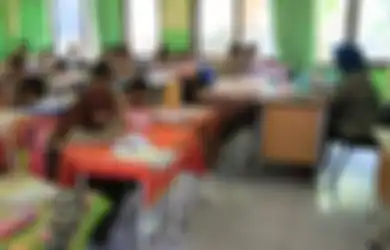 Sudah Jaga Jarak, Pakai Masker, dan Cek Suhu, Nyatanya 2 Siswa SD Langsung Positif Covid-19, Padahal Baru 1 Hari Masuk Sekolah Kembali