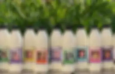 Foto orang hilang di Australia yang dicetak pada botol susu.