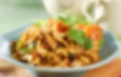 Begini Rupanya Cara Bikin Ayam Suwir Pedas Sederhana Tapi Super Enak Ala Warteg, Kuncinya pada Bumbu Rahasia Ini yang Bikin Nambah Nasi Terus, Mau Coba?