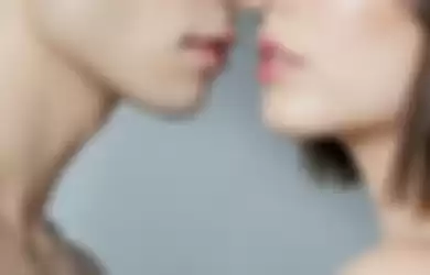 Ilustrasi berciuman