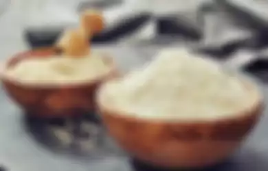 Ilustrasi tepung beras agar wajah cerah dan glowing seketika