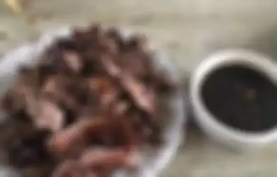 Bak Menantang Maut, China Malah Gelar Pesta Rakyat Makan Daging Anjing dan Minuman Keras di Tengah Badai Covid-19 Belum Usai, Ekspresi Hewan Lucu Ini Memelas saat Akan Dibantai