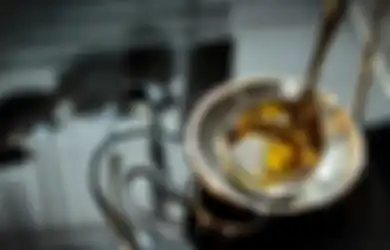 Ingat, Jangan Simpan Minyak Goreng dalam Gelas Kaleng, Efeknya Bisa Merugikan, Lho!