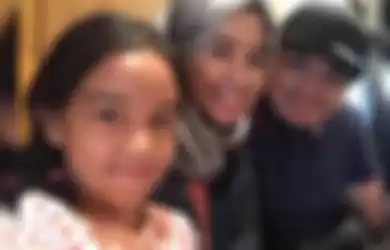 Dekat dengan Ibu Sambungnya, Nasib Aleesya Kini Dipertanyakan Usai Laudya Cynthia Bella Resmi Bercerai dengan Engku Emran