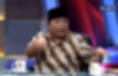 Politikus Gerindra Arief Poyuono mengaku mendapatkan bocoran nama-nama menteri yang bakal kena reshuffle.