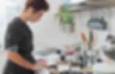 Padahal Ibu-Ibu Se-Indonesia Pasti Menyimpannya, Hati-Hati 3 Benda Dapur Ini Jika Tidak Dirawat Dengan Baik Ternyata Bisa Menyebabkan Kanker Hati, Apa Saja Itu?