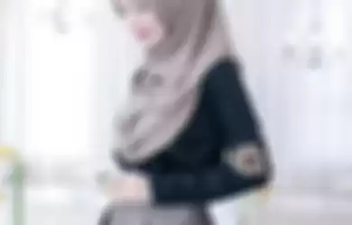 Dulu Lekuk Tubuhnya Diumbar dan Terpampang di Majalah Dewasa, Diam-diam Model Cantik Ini Pilih Pindah Agama, Begini Nasibnya Sekarang!