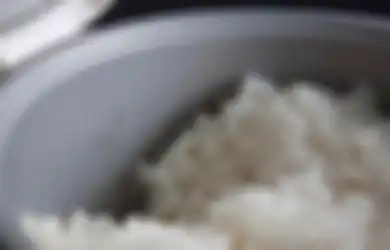 Tak Disangka, Nasi di Rice Cooker Cepat Kering Ternyata karena 4 Kesalahan yang Sering Dilakukan Ini, Mulai Sekarang Bisa Dihindari!