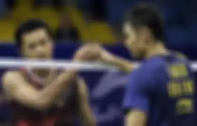 Taufik Hidayat dan Lin Dan