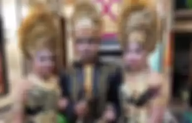 Pria asal Bali ini menikahi dua perempuan sekaligus