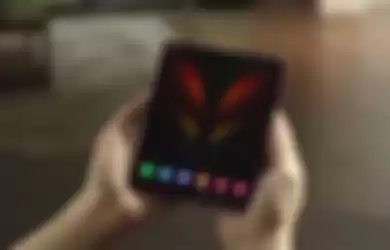 Samsung Galaxy Z Fold 2