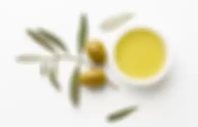 Manfaat rutin minum minyak zaitun yang dicampur lemon setiap pagi