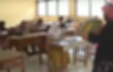 (lustrasi) SMP Negeri 02 Jatibarang, Kabupaten Brebes, Jawa Tengah, nekat membuka sekolah untuk pembelajaran langsung atau tatap muka