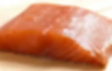 ikan Salmon tinggi kandungan protein