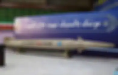 'Qassem Soleimani dan Abu Mahdi,' 2 Rudal Baru Iran Dipertontonkan Kehebatannya, Iran Juga Punya Kota-kota Rudal' Bawah Tanah yang Penuh Sesak dengan Senjata: Akan Meletus Seperti Gunung Berapi